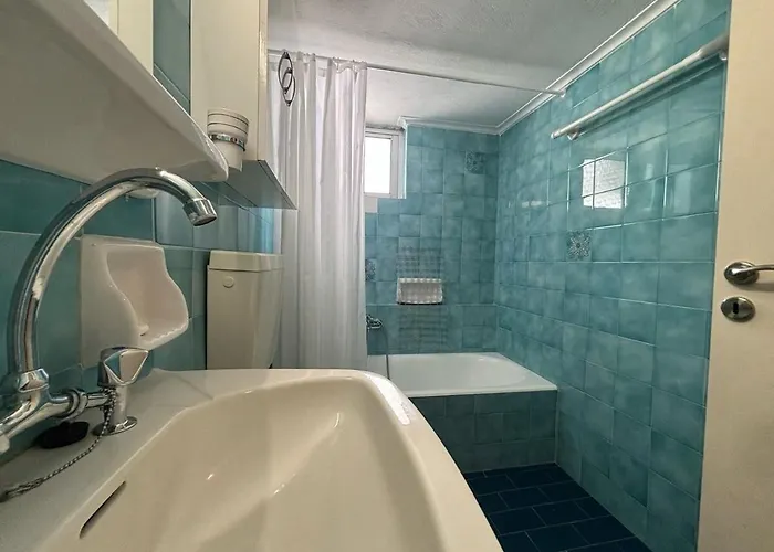 Cozy & Quiet Seaside * לוטראקי